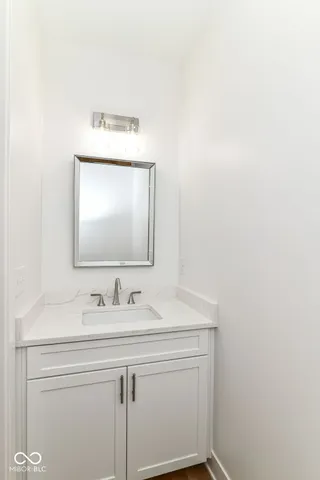 $2,600 | 717 East 27th Street, Indianapolis, IN 46205