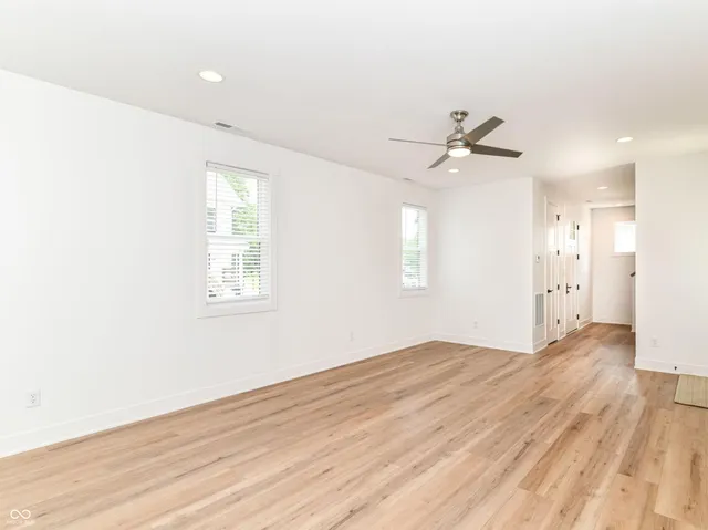 $2,600 | 717 East 27th Street, Indianapolis, IN 46205