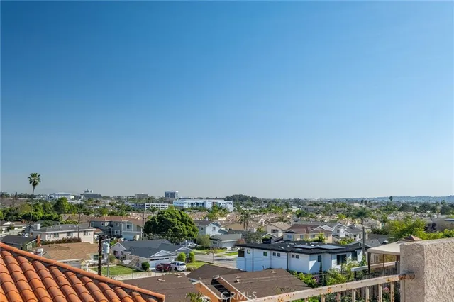 $1,198,000 | 120 South Prospect Avenue, Unit A, Redondo Beach, CA 90277