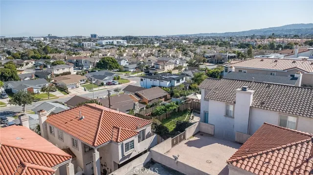 $1,198,000 | 120 South Prospect Avenue, Unit A, Redondo Beach, CA 90277