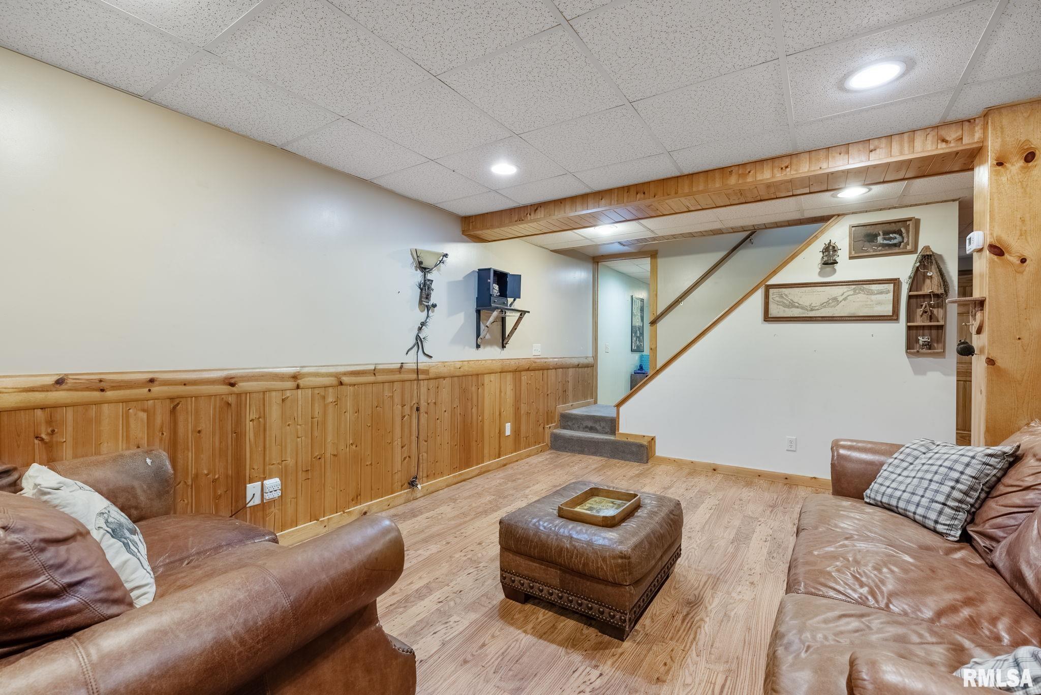 409 2nd Avenue Hampton, IL 61256 - Photo 22 of 28