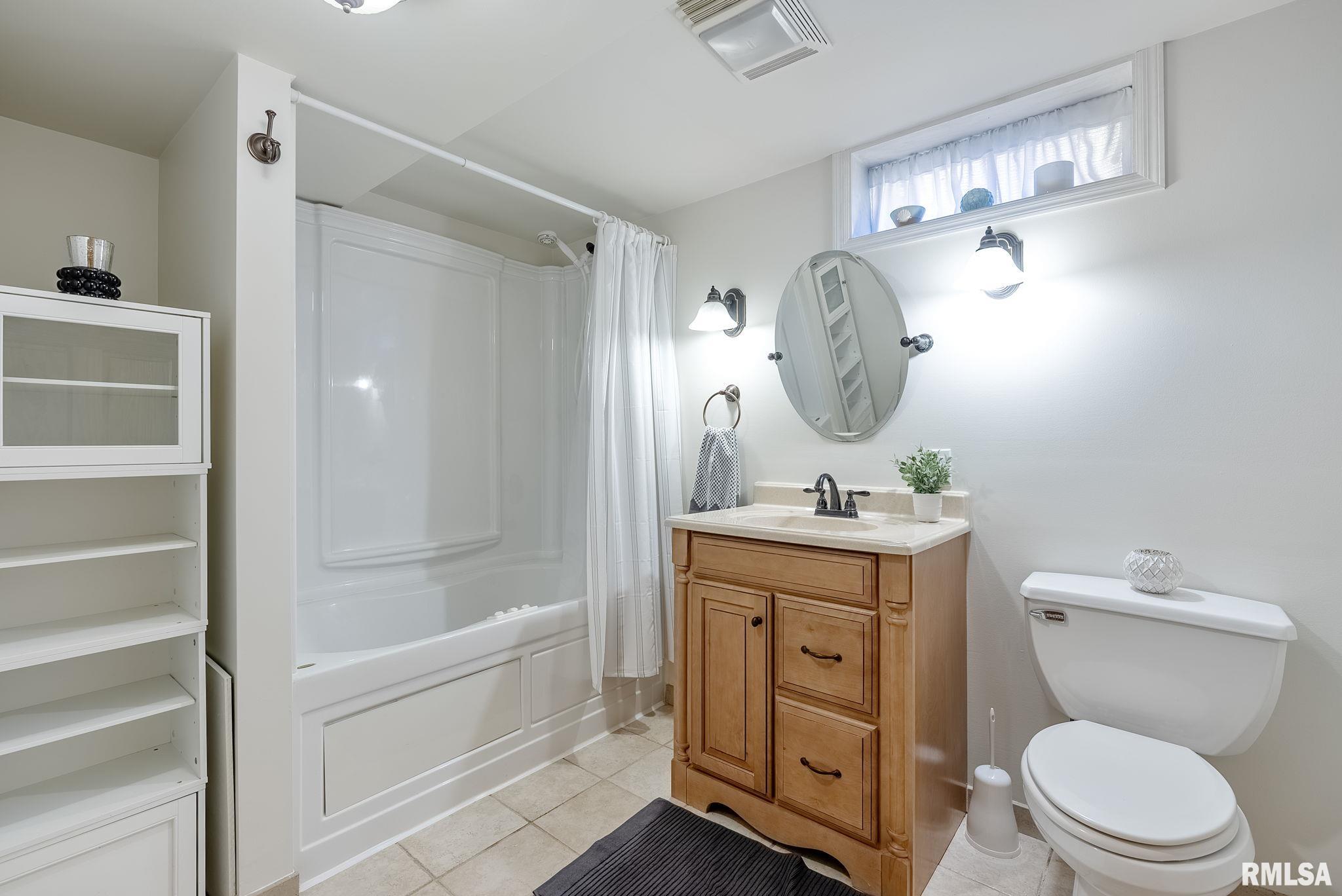 409 2nd Avenue Hampton, IL 61256 - Photo 23 of 28