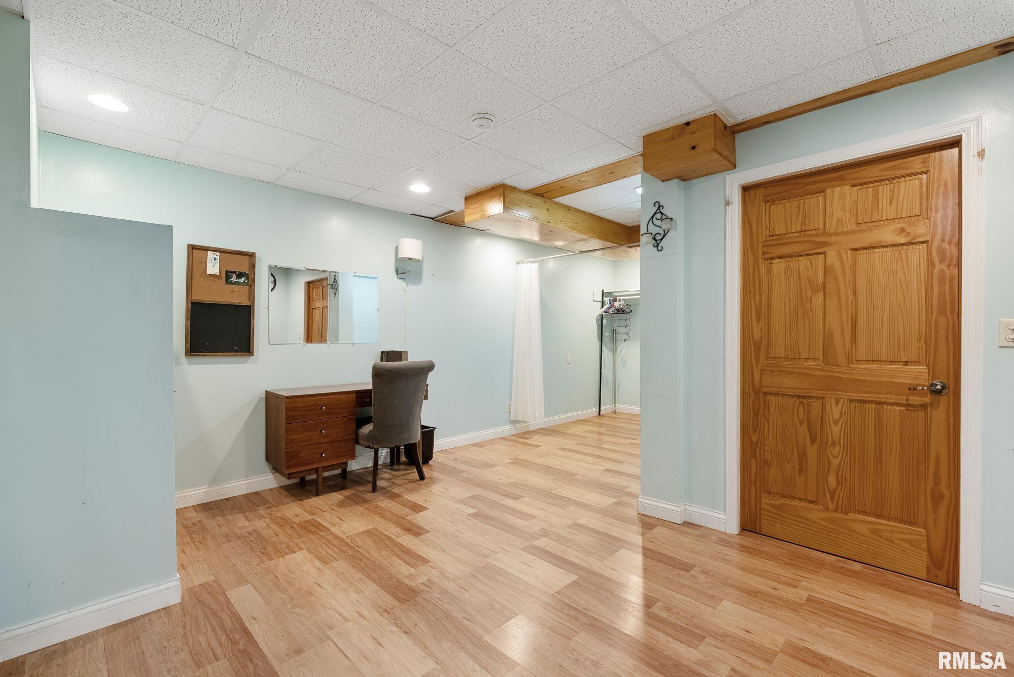 409 2nd Avenue Hampton, IL 61256 - Photo 24 of 28