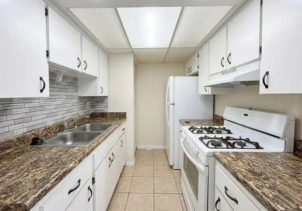 $1,200 | 1103 Cypress Gardens Boulevard, Unit 30, Winter Haven, FL 33884