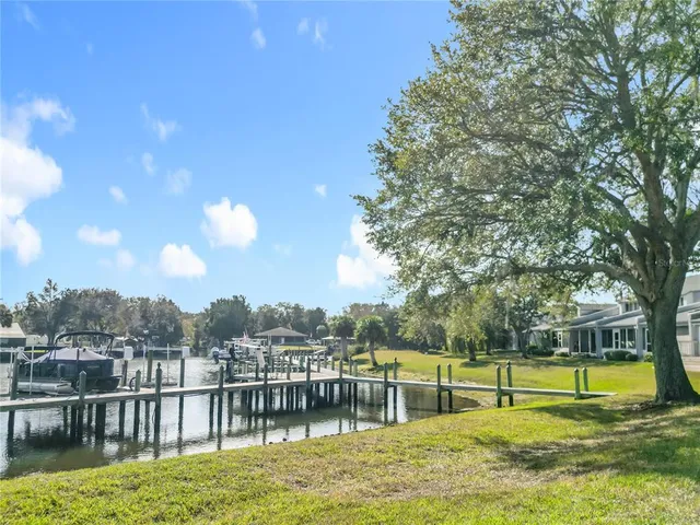$353,900 | 11006 West Cove Harbor Drive, Unit 16, Crystal River, FL 34428