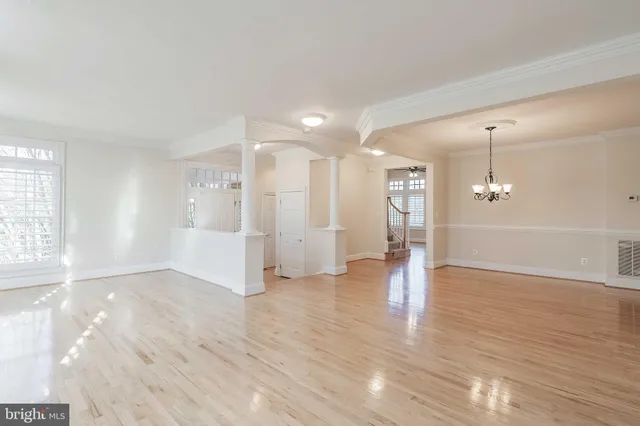 $4,950 | 2303 Sawtooth Oak Court, Vienna, VA 22182