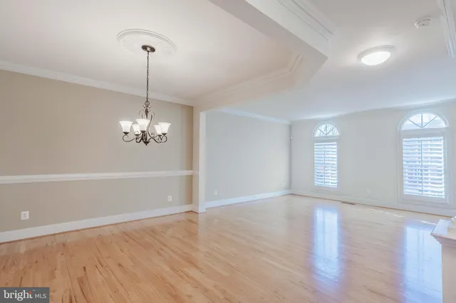 $4,950 | 2303 Sawtooth Oak Court, Vienna, VA 22182