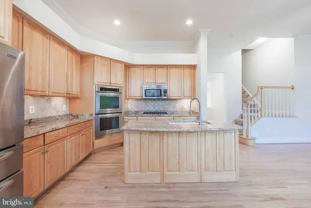 $4,950 | 2303 Sawtooth Oak Court, Vienna, VA 22182