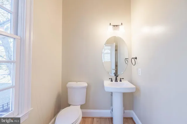 $4,950 | 2303 Sawtooth Oak Court, Vienna, VA 22182