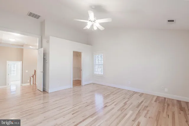 $4,950 | 2303 Sawtooth Oak Court, Vienna, VA 22182