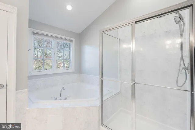 $4,950 | 2303 Sawtooth Oak Court, Vienna, VA 22182