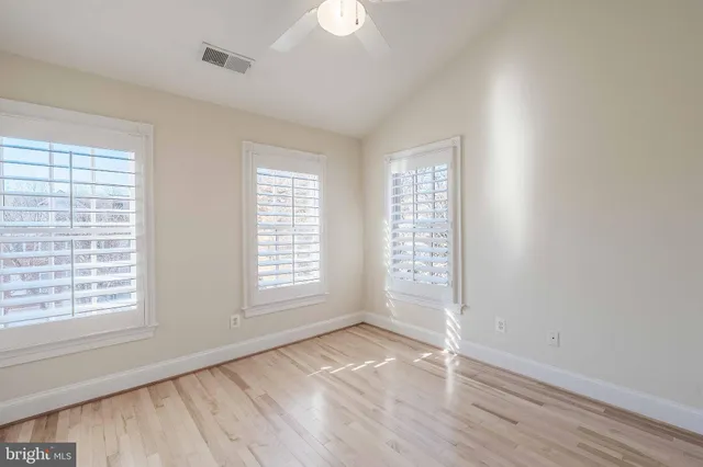 $4,950 | 2303 Sawtooth Oak Court, Vienna, VA 22182