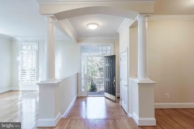 $4,950 | 2303 Sawtooth Oak Court, Vienna, VA 22182