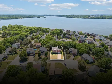 $519,000 | 105 Hampton Court, Hendersonville, TN 37075