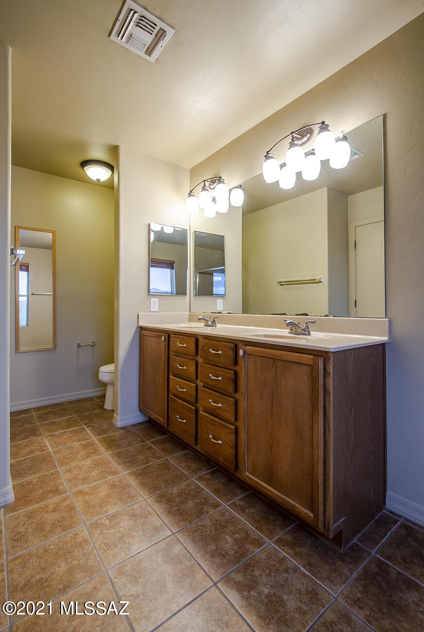 5741 West Rattler Street Tucson, AZ 85742 - Photo 10 of 32