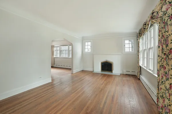 $6,600 | 651 Brier Street, Kenilworth, IL 60043