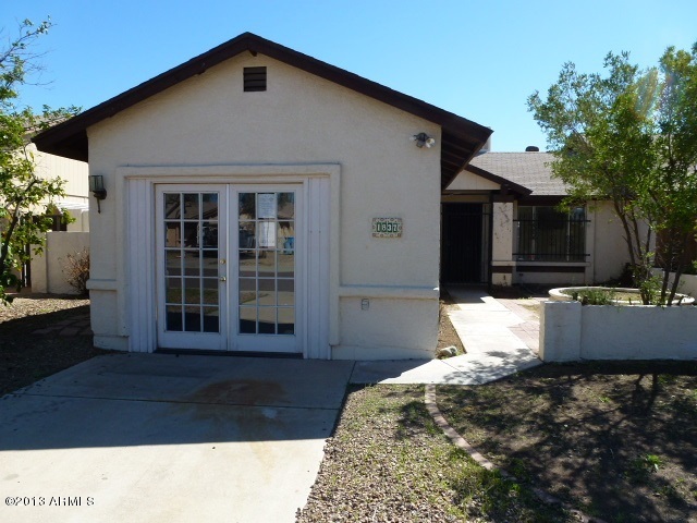 1837 East Grandview Road Phoenix, AZ 85022 - Photo 2 of 33 023-067793 -Front 2