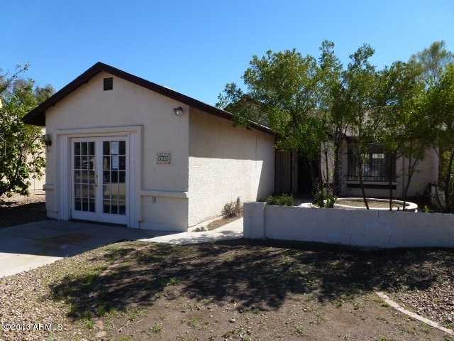 1837 East Grandview Road Phoenix, AZ 85022 - Photo 7 of 33 023-067793 - Front Side 2