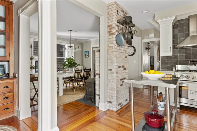 $18,000 | 21 John Street, Newport, RI 02840