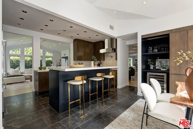 $11,500 | 1847 North Beverly Drive, Beverly Hills, CA 90210