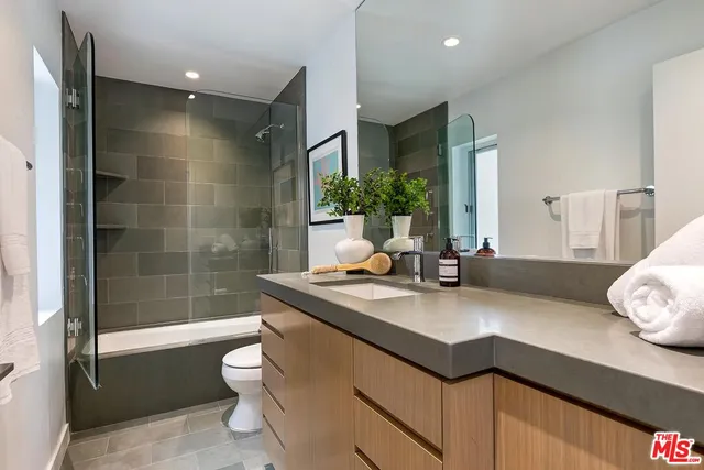 $11,500 | 1847 North Beverly Drive, Beverly Hills, CA 90210