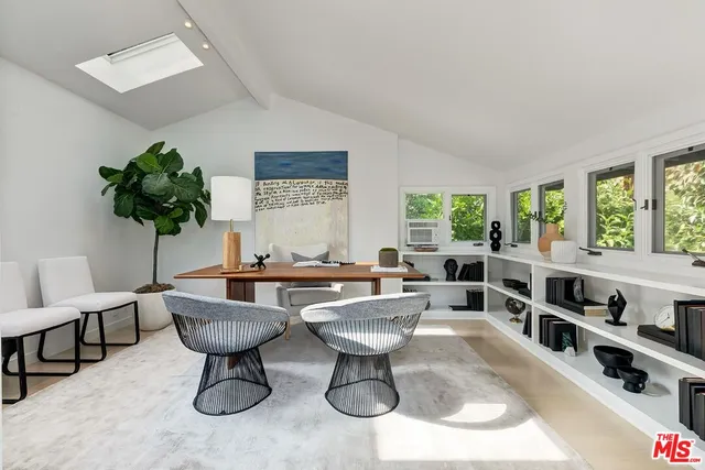 $11,500 | 1847 North Beverly Drive, Beverly Hills, CA 90210