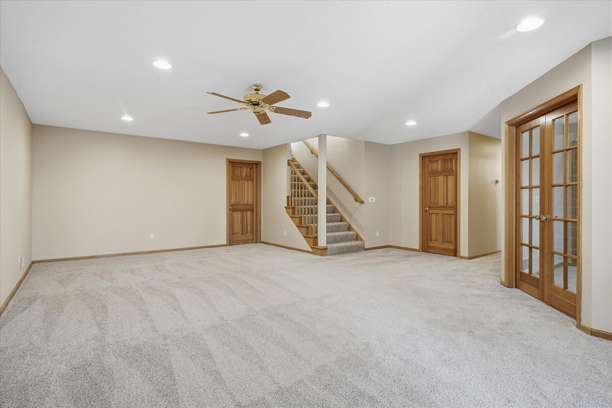 8008 Dunkirk Lane North Maple Grove, MN 55311 - Photo 20 of 32