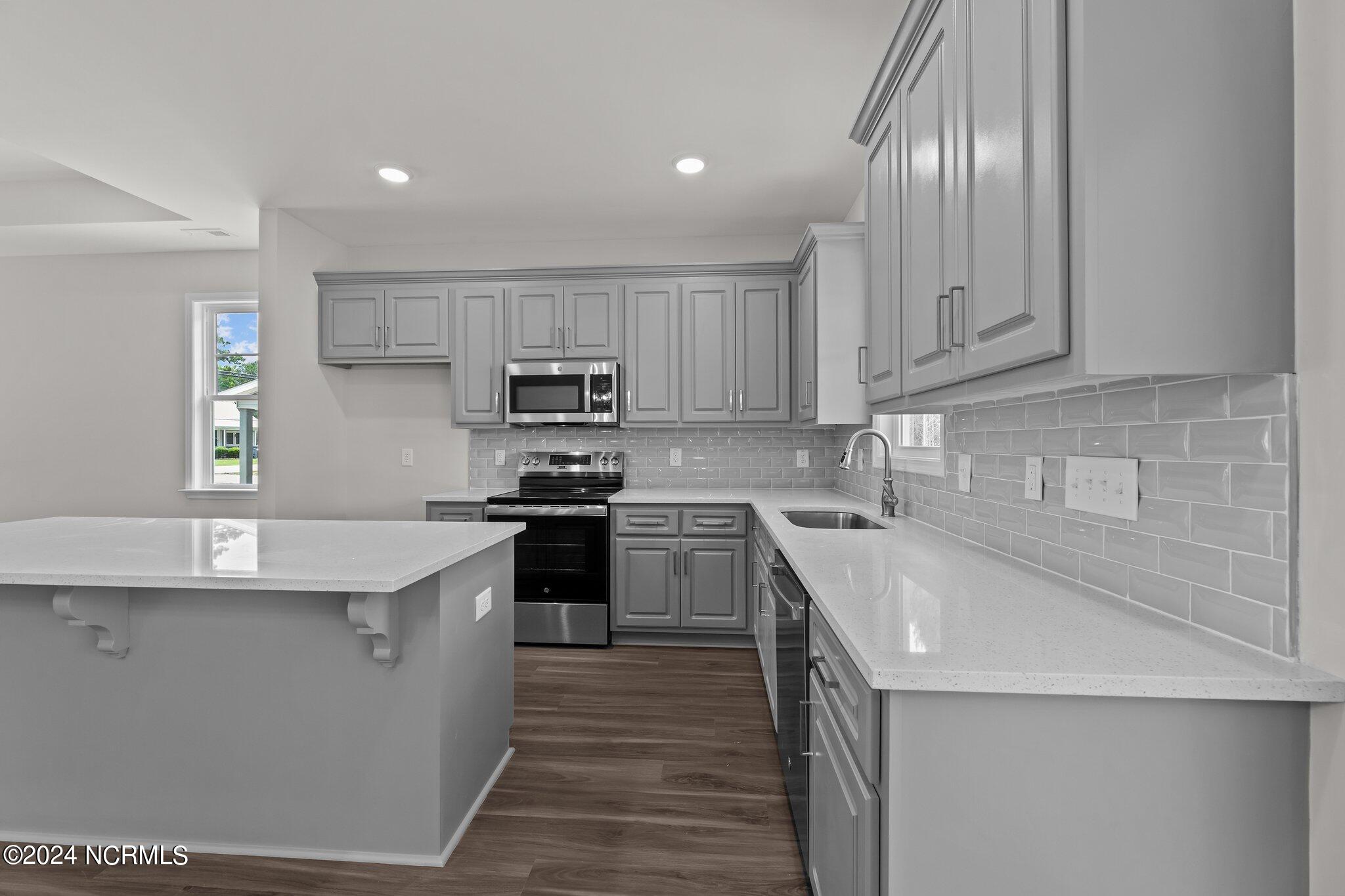 1013 Sunnybrook Road South Wilson, NC 27893 - Photo 3 of 38 24-web-or-mls-_S0A6562