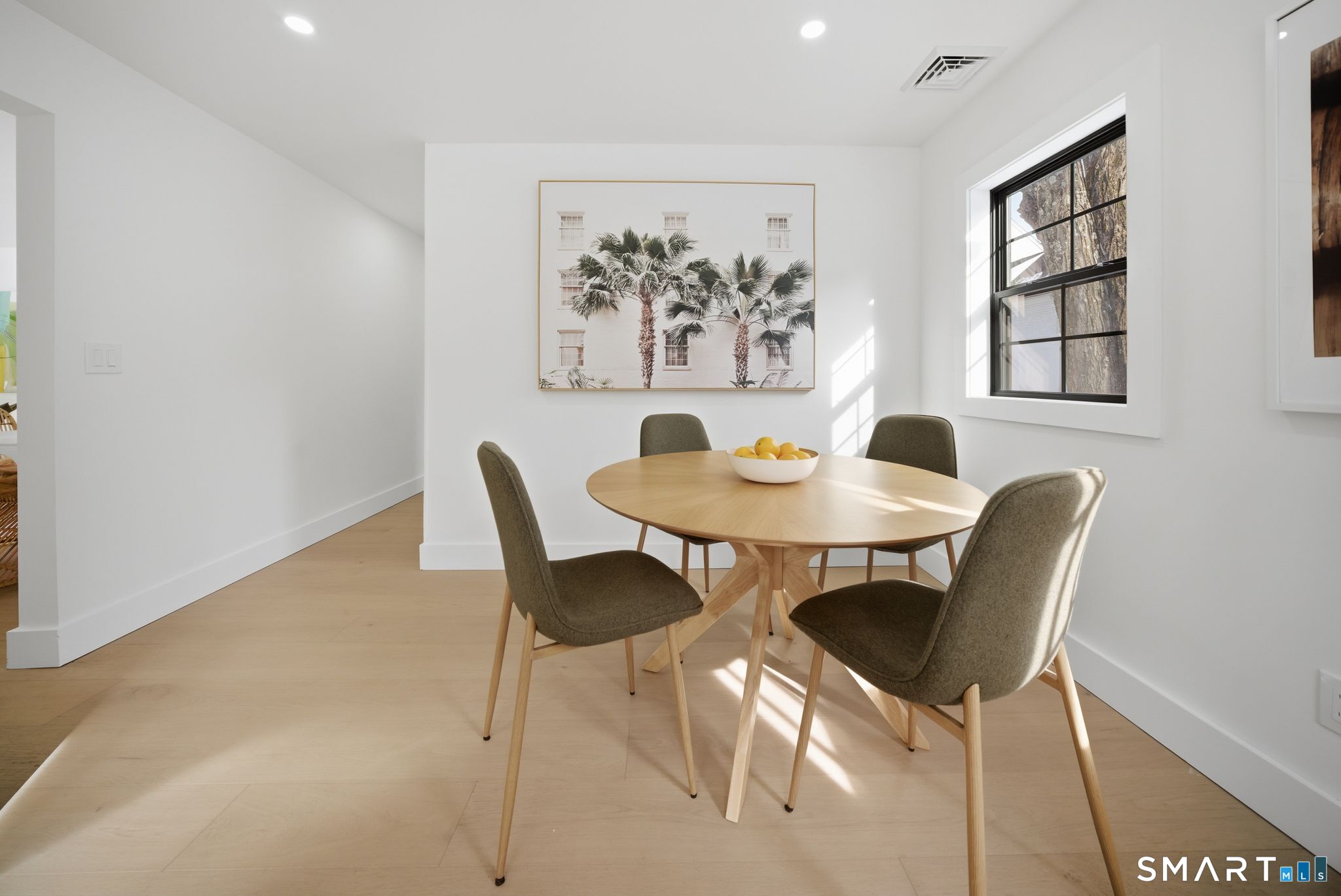 101 Parade Hill Road New Canaan, CT 06840 - Photo 9 of 40 a dining room with furniture and window