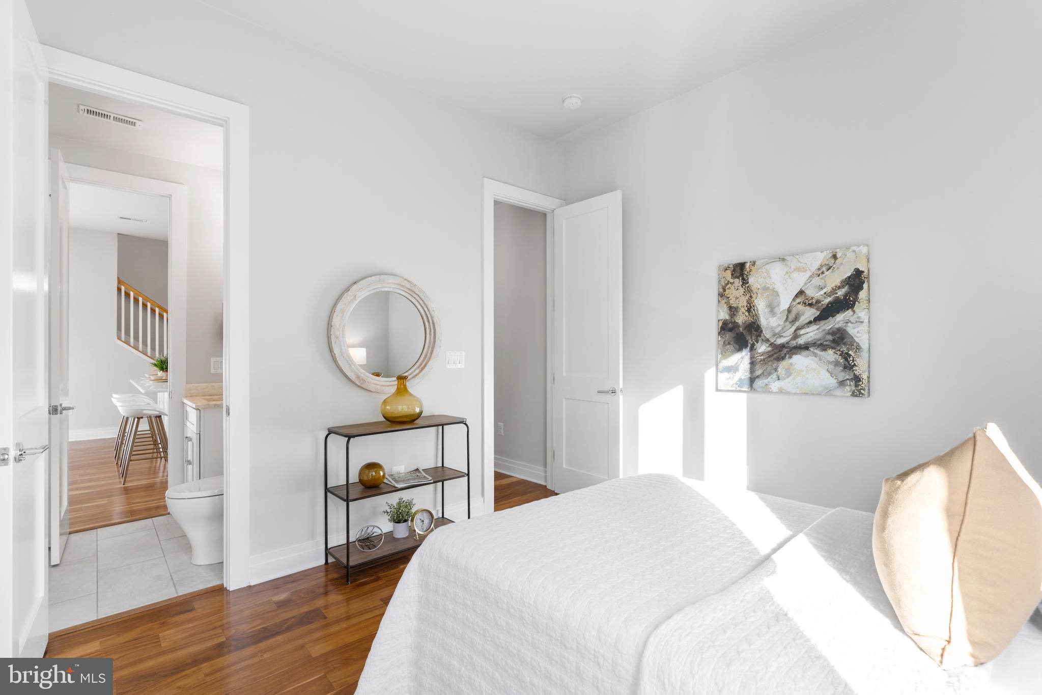 4012 Edmunds Street Northwest, Unit PH2 Washington, DC 20007 - Photo 15 of 23