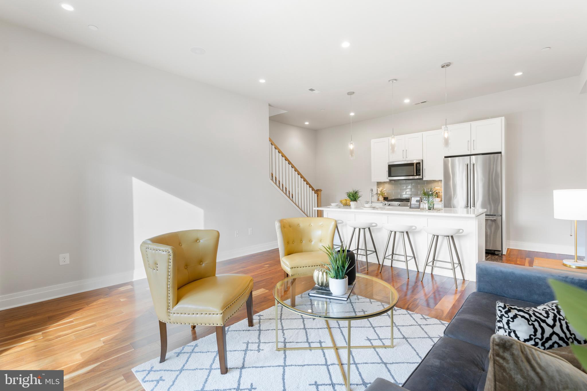 4012 Edmunds Street Northwest, Unit PH2 Washington, DC 20007 - Photo 4 of 23