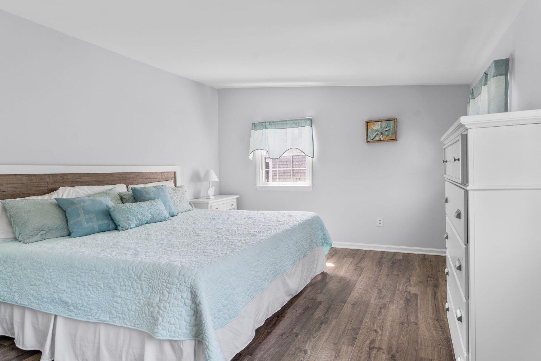 37 Uncle Henrys Road Mashpee, MA 02649 - Photo 16 of 38 22-custom-37 Uncle Henry's Hi Res-24