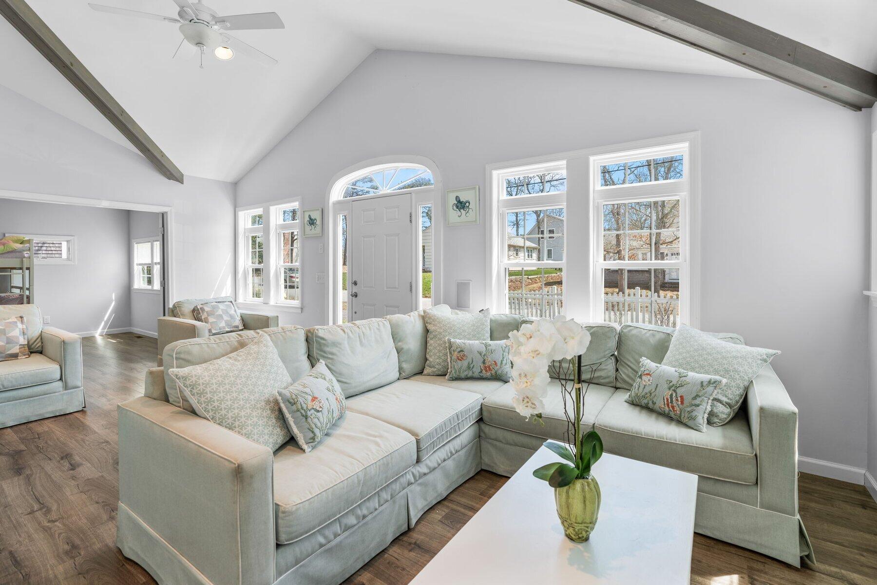 37 Uncle Henrys Road Mashpee, MA 02649 - Photo 8 of 38 8-custom-37 Uncle Henry's Hi Res-12