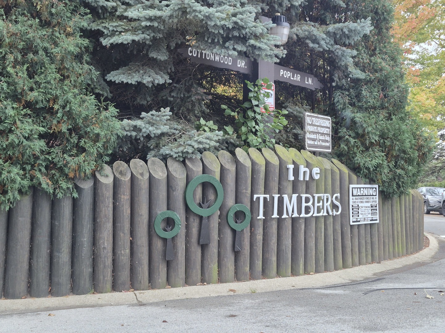 8216 Mulberry Court, Unit 8B Palos Hills, IL 60465 - Photo 3 of 22 a sign that is on the side of the road