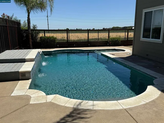 $870,000 | 895 Boltzen Court, Brentwood, CA 94513