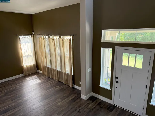 $870,000 | 895 Boltzen Court, Brentwood, CA 94513