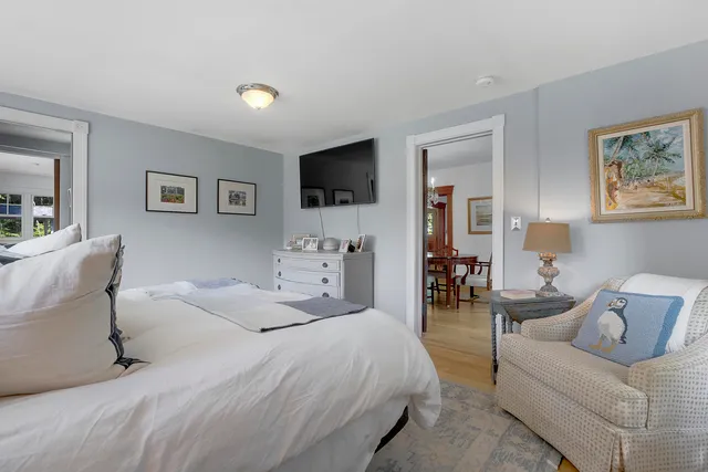 $1,550,000 | 186 Foreside Road, Cumberland, ME 04110