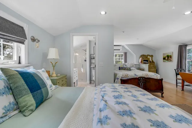 $1,550,000 | 186 Foreside Road, Cumberland, ME 04110