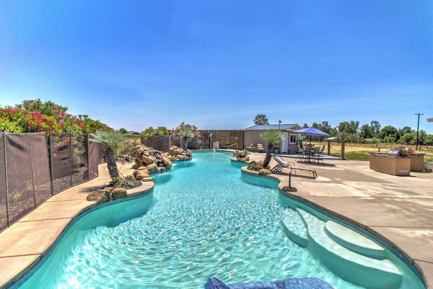 12390 Hobday Road Wilton, CA 95693 - Photo 49 of 92