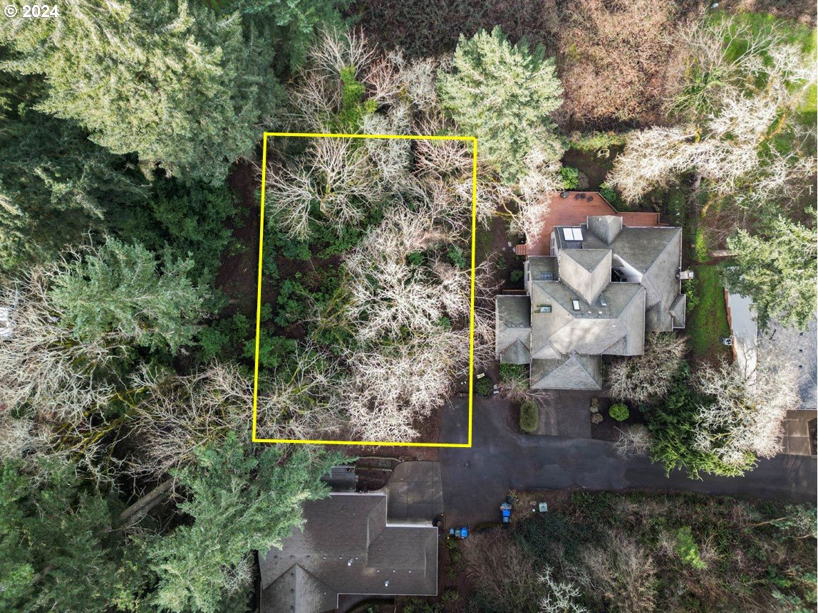 2375 Heath Street South Salem, OR 97302 - Photo 5 of 8 an aerial view of a house with a yard
