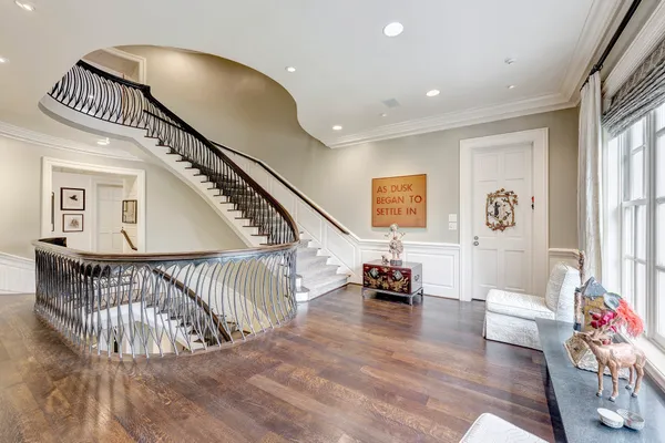 $10,000,000 | 3653 Inverness Drive, Houston, TX 77019