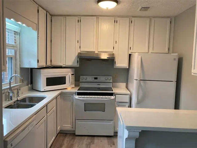 $1,800 | 4141 Paddington Drive, Duluth, GA 30096