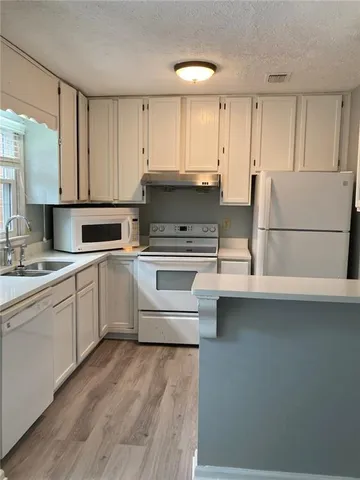 $1,800 | 4141 Paddington Drive, Duluth, GA 30096