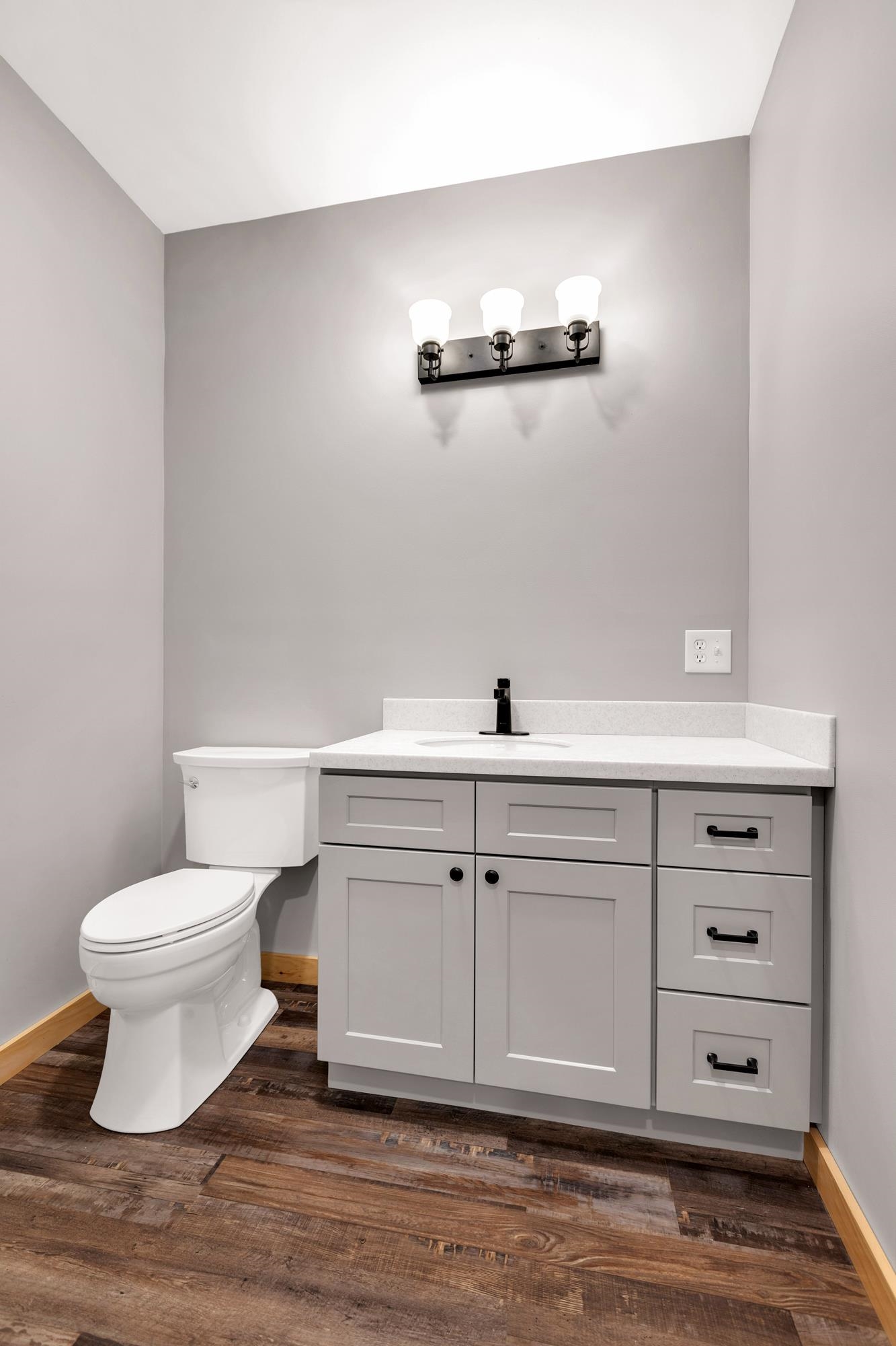 85 Main Street, Unit 101 Ludlow, VT 05149 - Photo 14 of 51