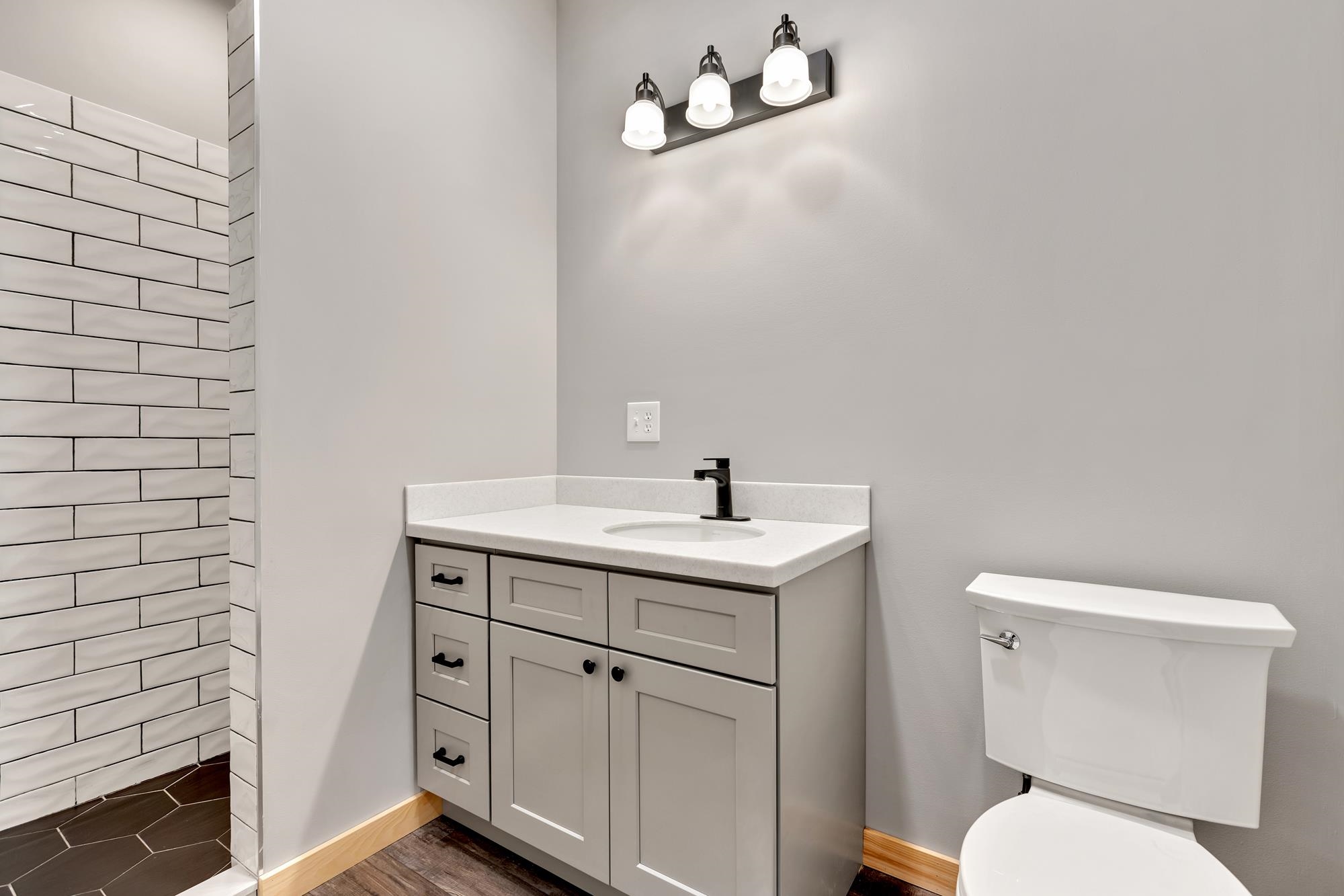 85 Main Street, Unit 101 Ludlow, VT 05149 - Photo 41 of 51