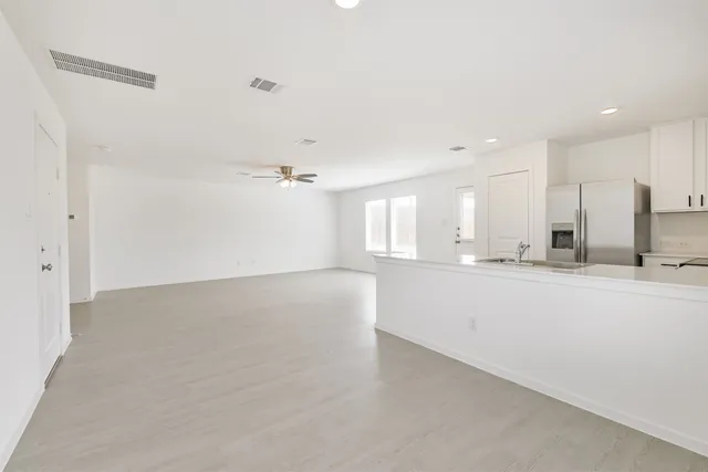 $1,550 | 18736 Barrichello Drive, Conroe, TX 77306