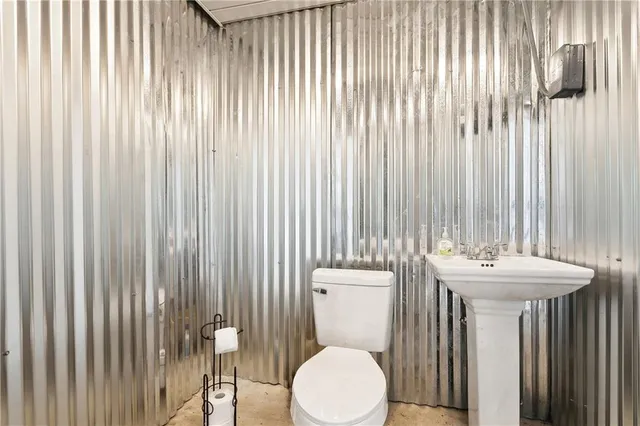 $2,500 | 21786 Rosemound Lane, Springfield, LA 70462