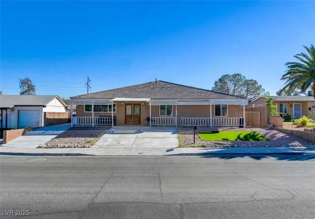 $2,995 | 603 Palmhurst Drive, Las Vegas, NV 89145