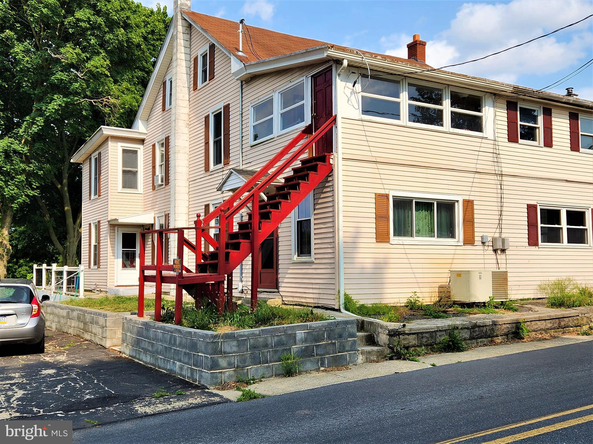 7 Church Street Lititz, PA 17543 - Photo 4 of 19