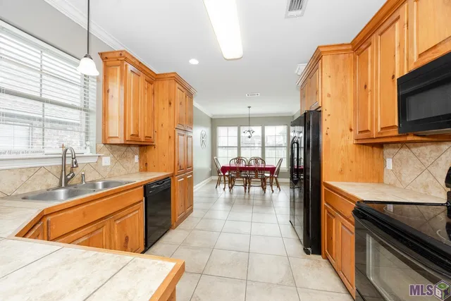 $249,900 | 13366 Autumn Run Drive, Walker, LA 70785